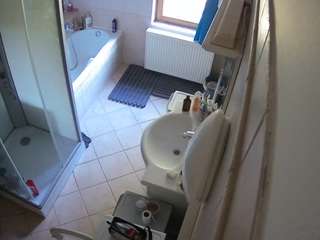 Julmodels Bathroom 2nd Floor-2
